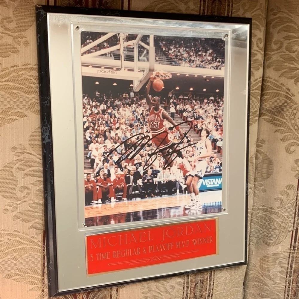 Michael Jordan Chicago bulls signed plaque three time MVP winner authentic